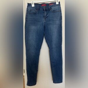 Guess Women's Skinny Jeans in Deep Indigo
